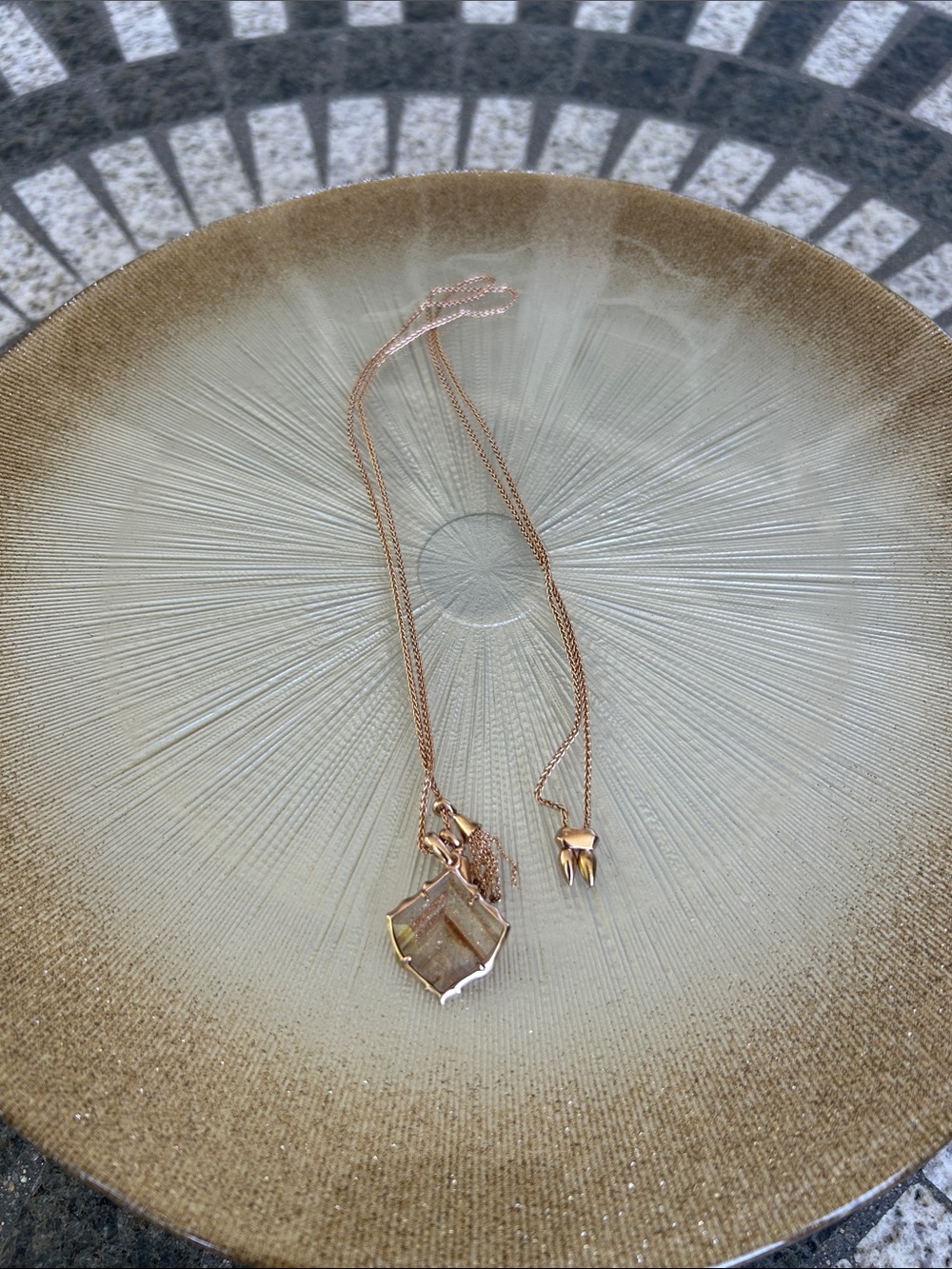 Kendra Scott Arlet Rose Gold Pendant Necklace with Faceted Stone